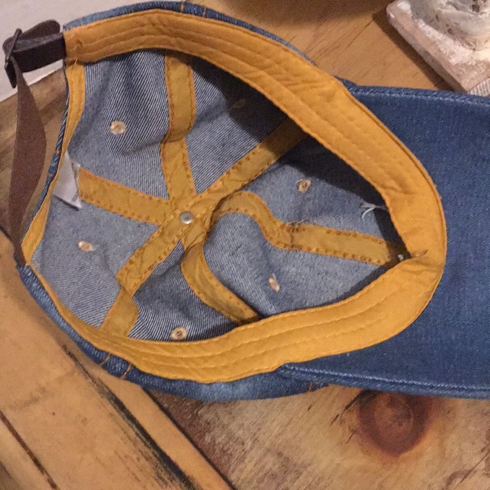 Jewel studded baseball cap - Picture 6 of 10